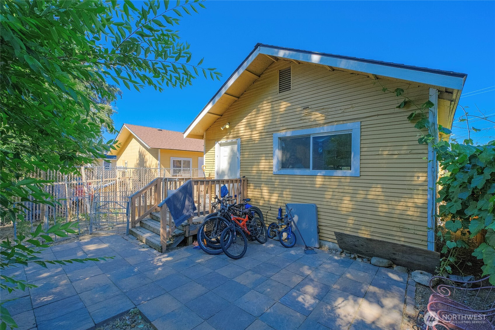 814 816 Cascade Street Property Photo 10