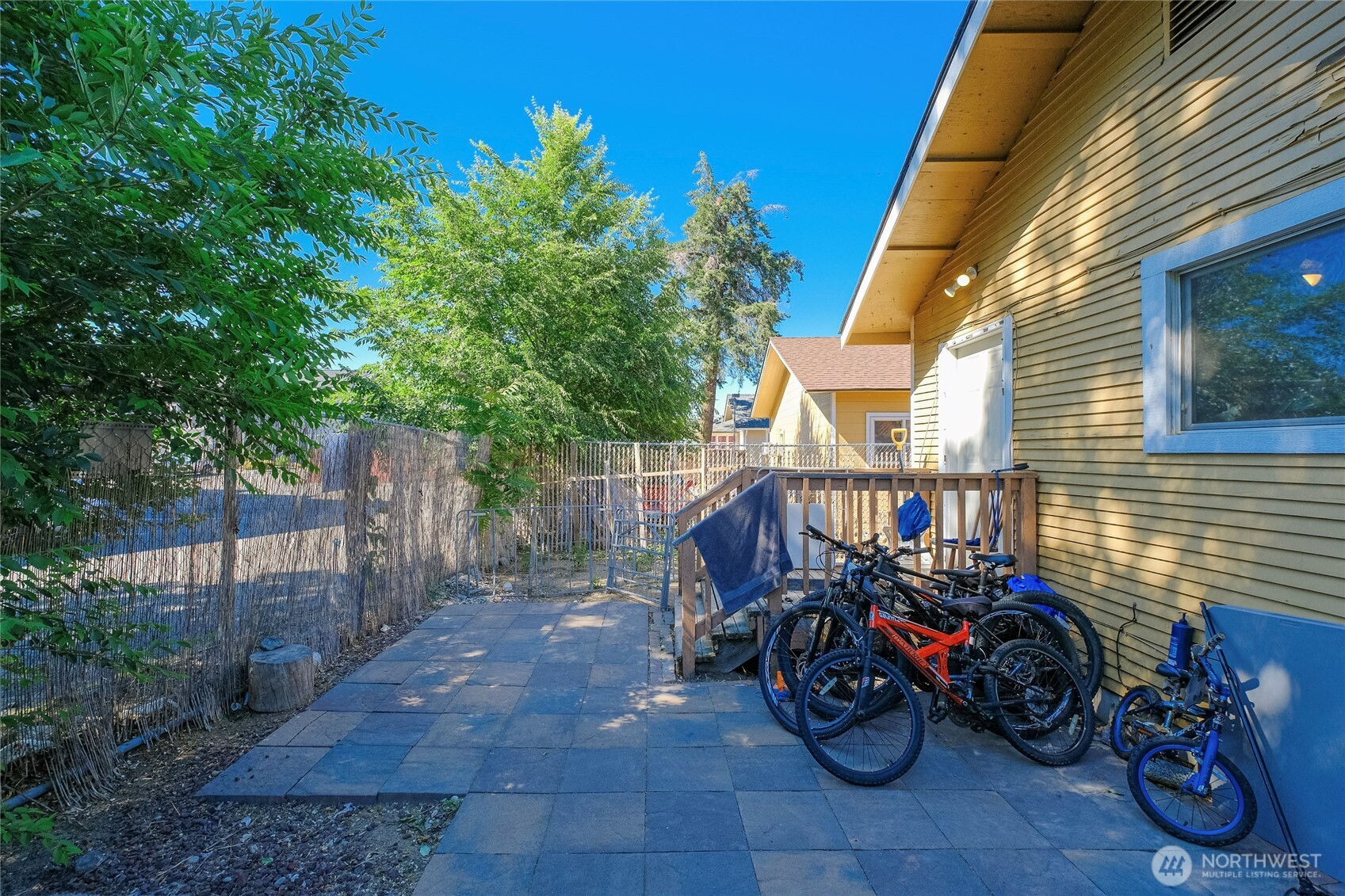 814 816 Cascade Street Property Photo 12