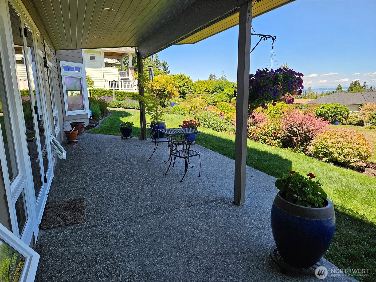 8102 E Perelli Lane Property Photo 6