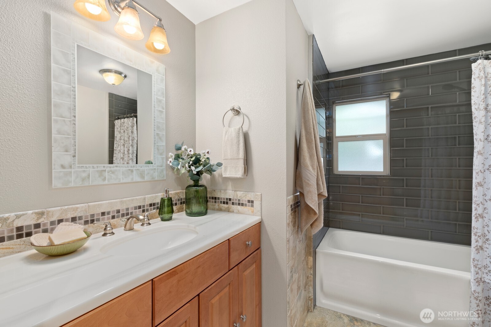 12450 Ne 141st Street Property Photo 24
