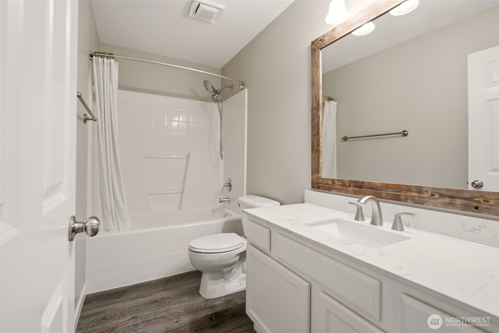 8517 36th Avenue Property Photo 35