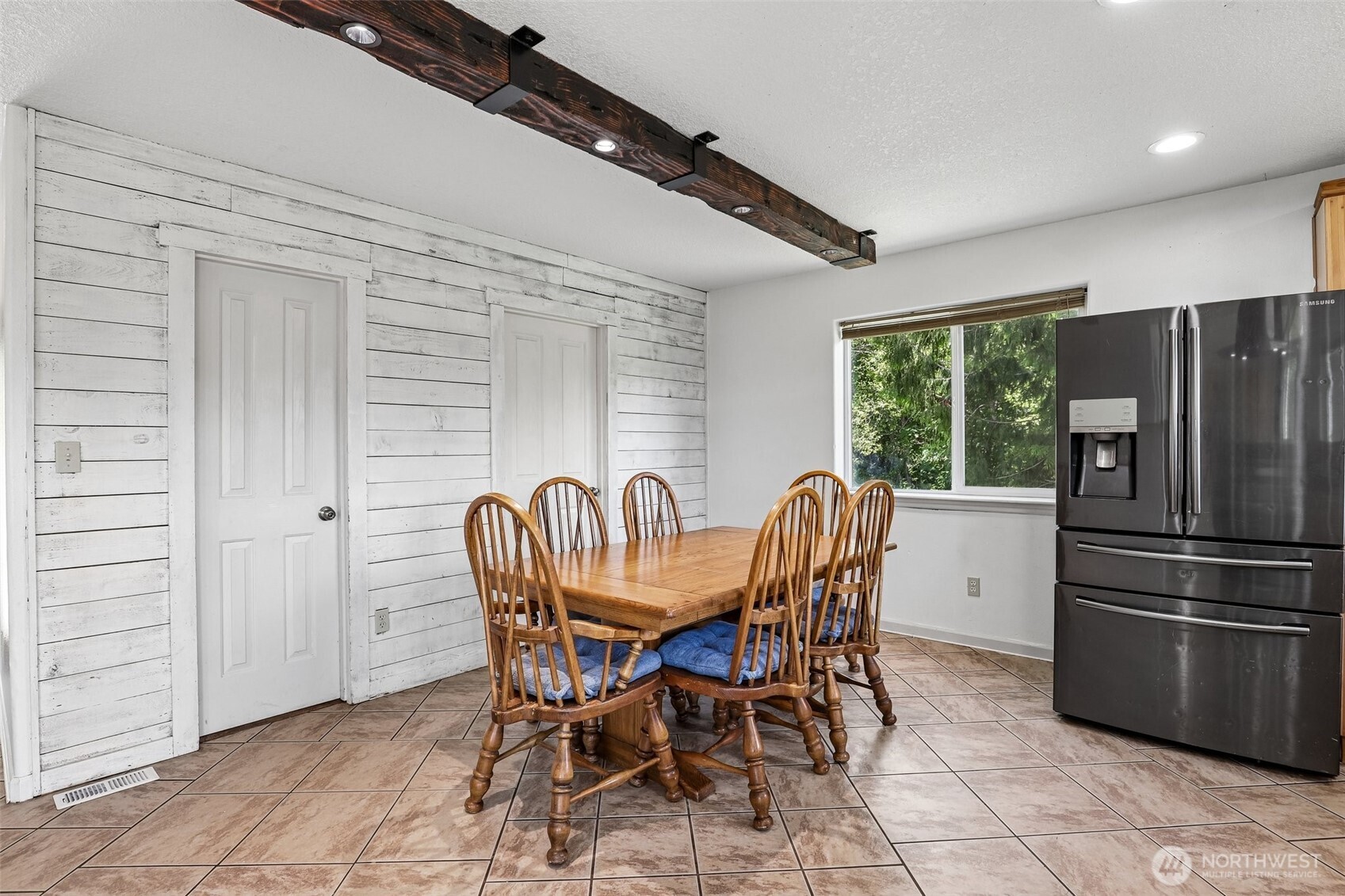 138 Marian Lane Property Photo 7