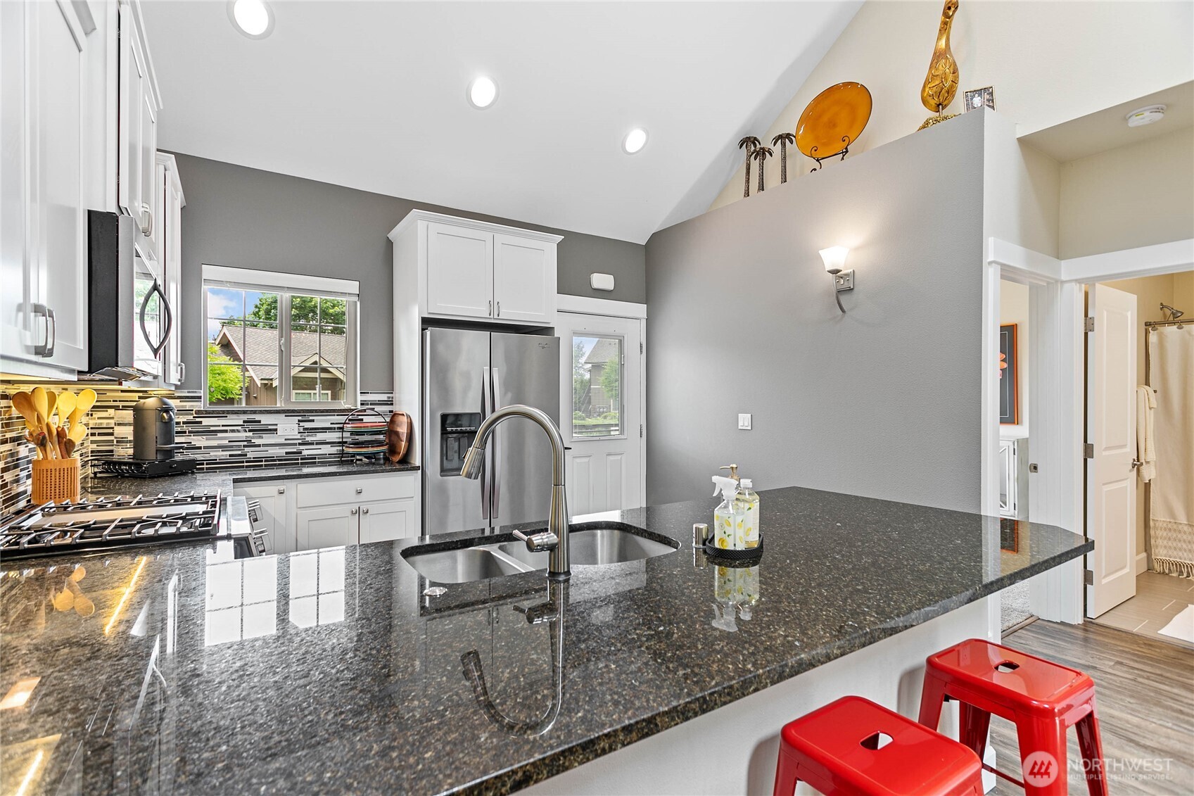 4749 Tidal Way 102 Property Photo 6