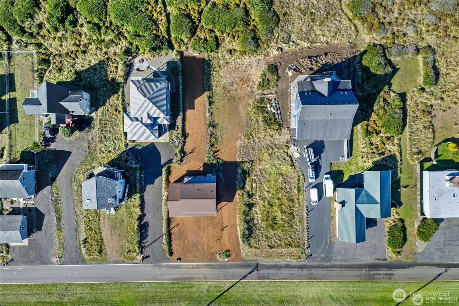 1075 Ocean Shores Boulevard Property Photo 3