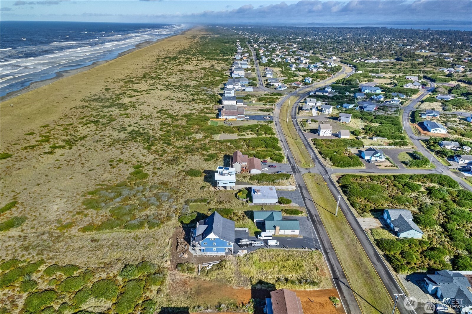 1075 Ocean Shores Boulevard Property Photo 6