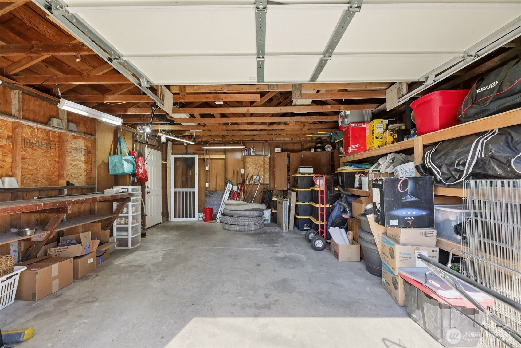 227 S Macleod Avenue Property Photo 38