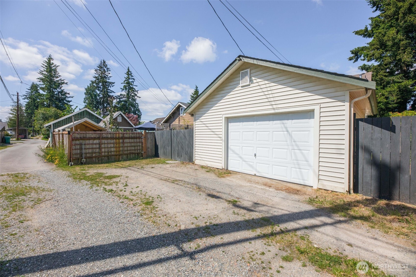227 S Macleod Avenue Property Photo 39
