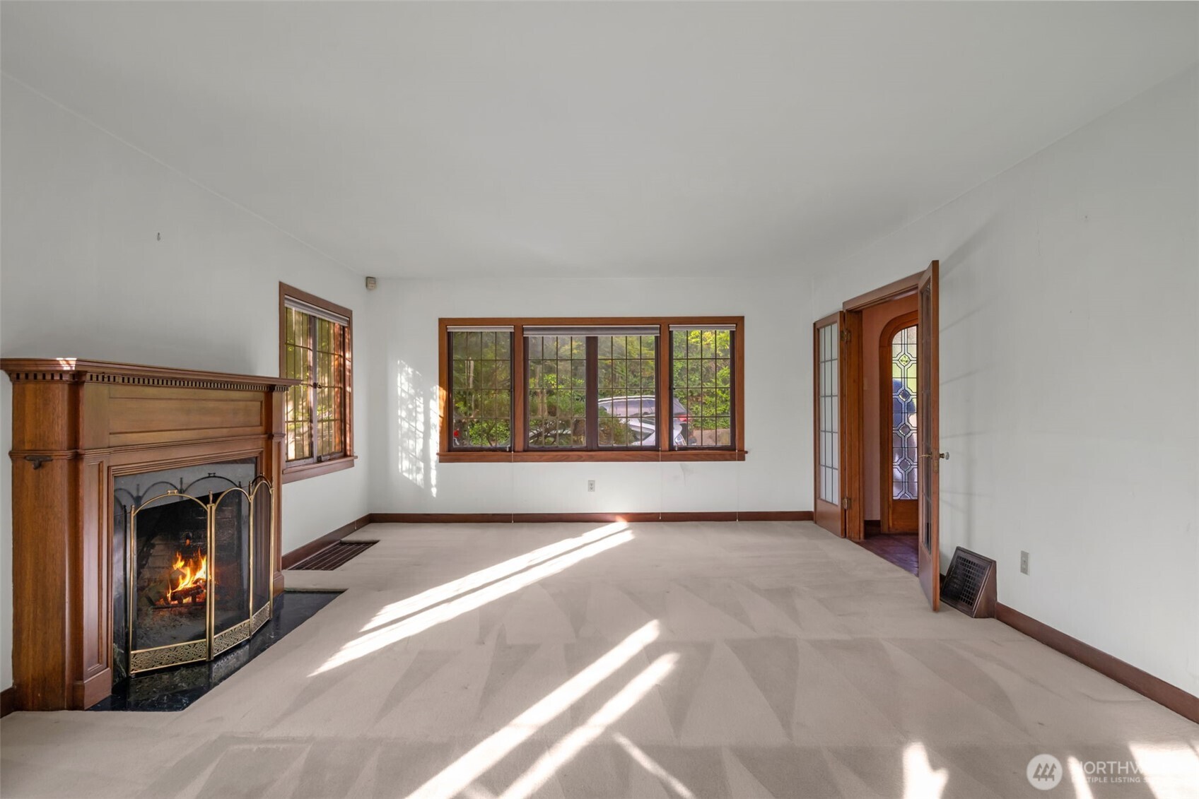 434 N Borough Road Property Photo 6