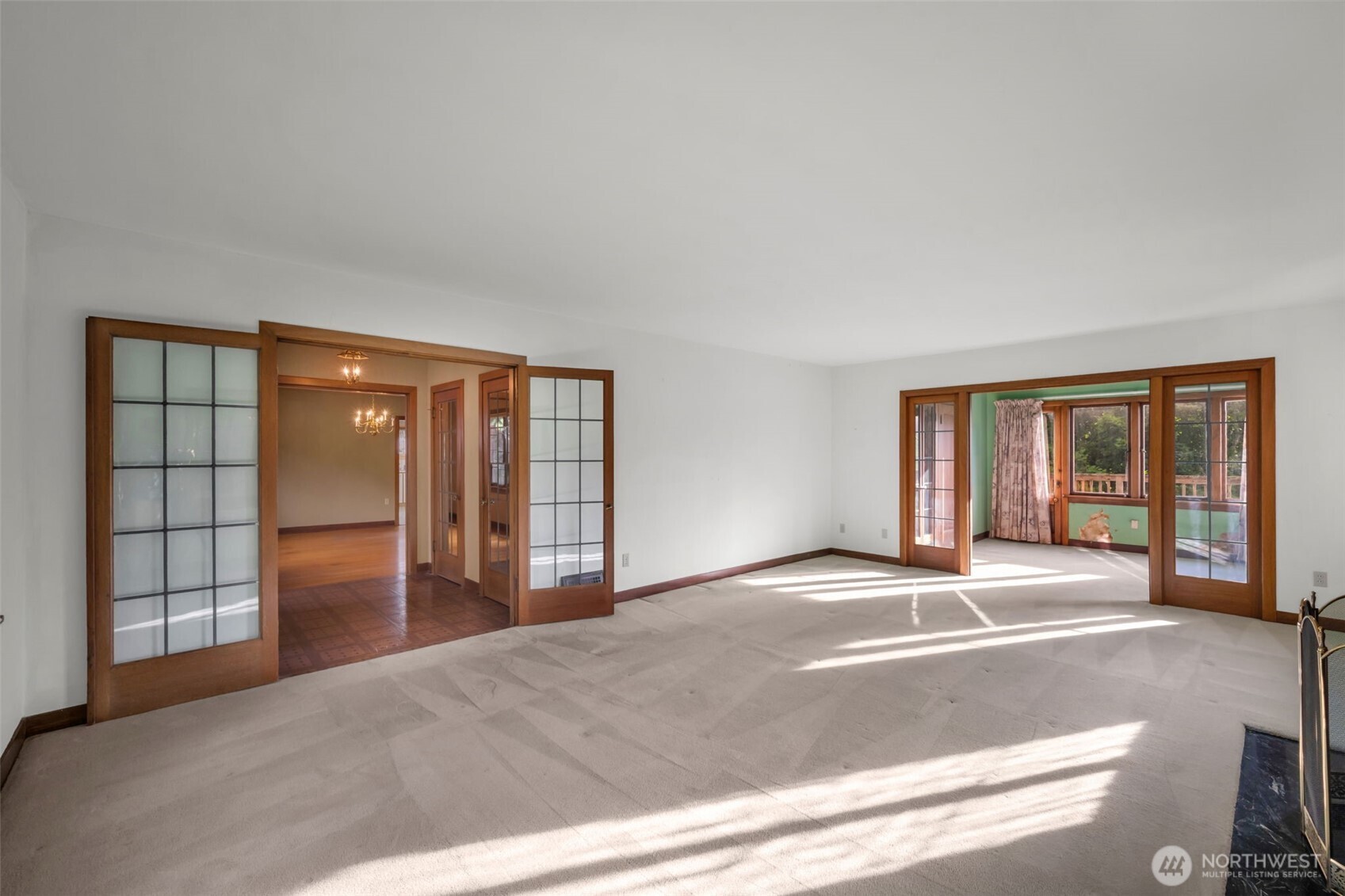 434 N Borough Road Property Photo 8