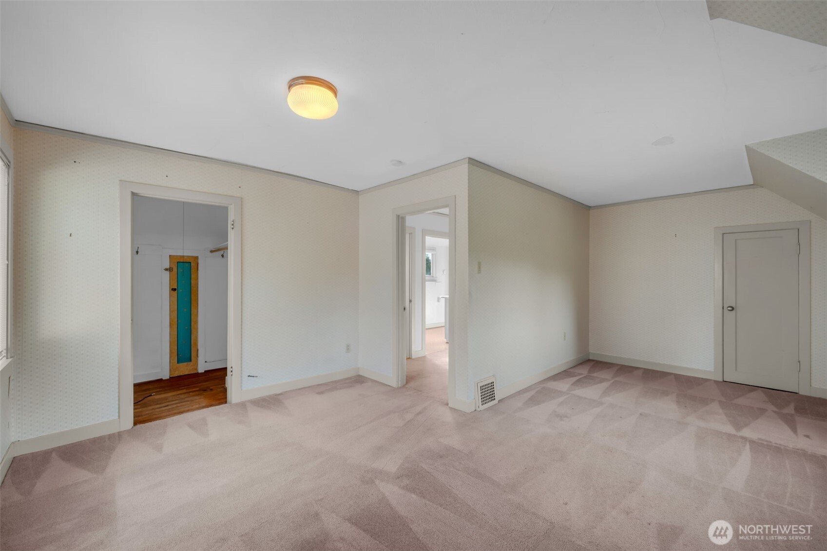 434 N Borough Road Property Photo 25