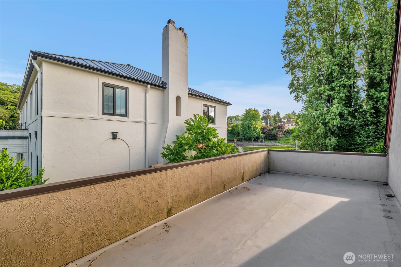 434 N Borough Road Property Photo 26