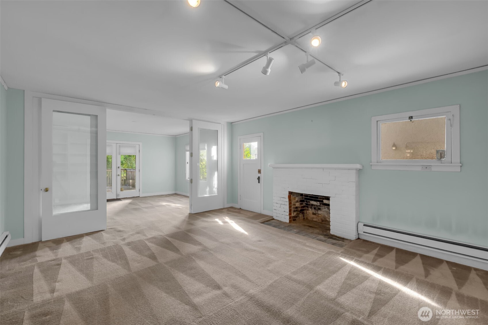 434 N Borough Road Property Photo 28