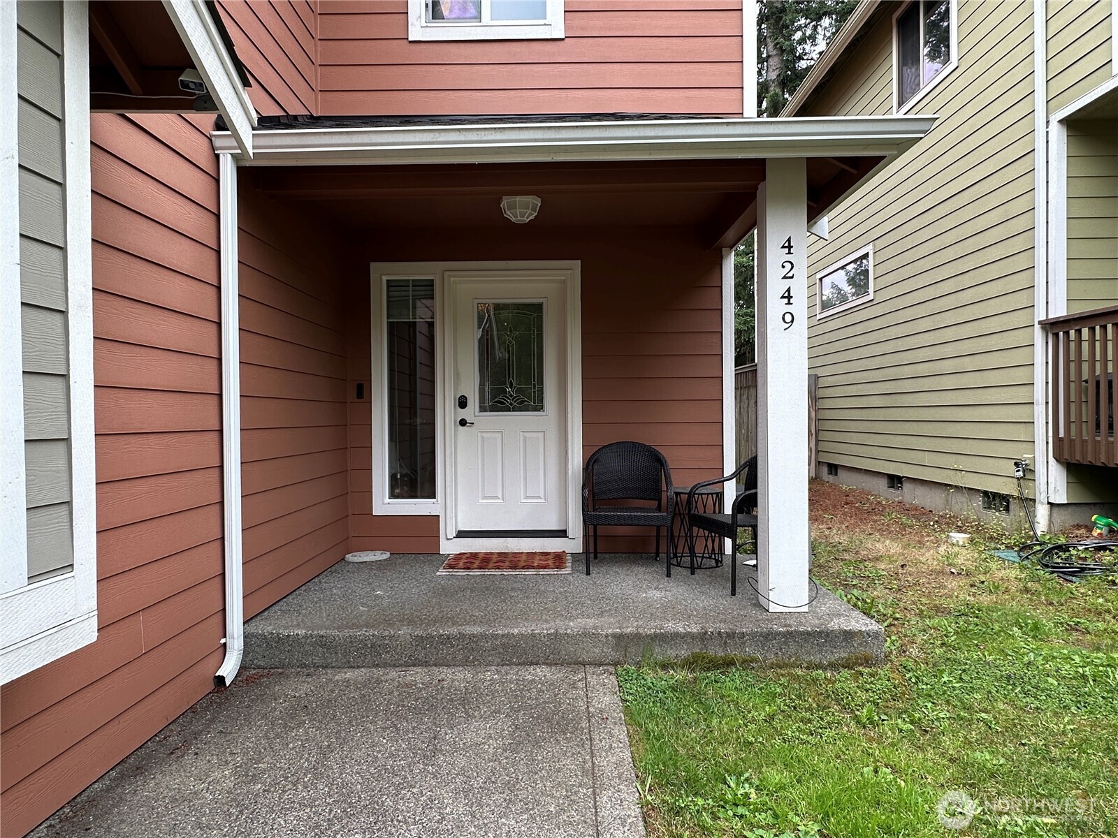 4249 17th Way Property Photo 5