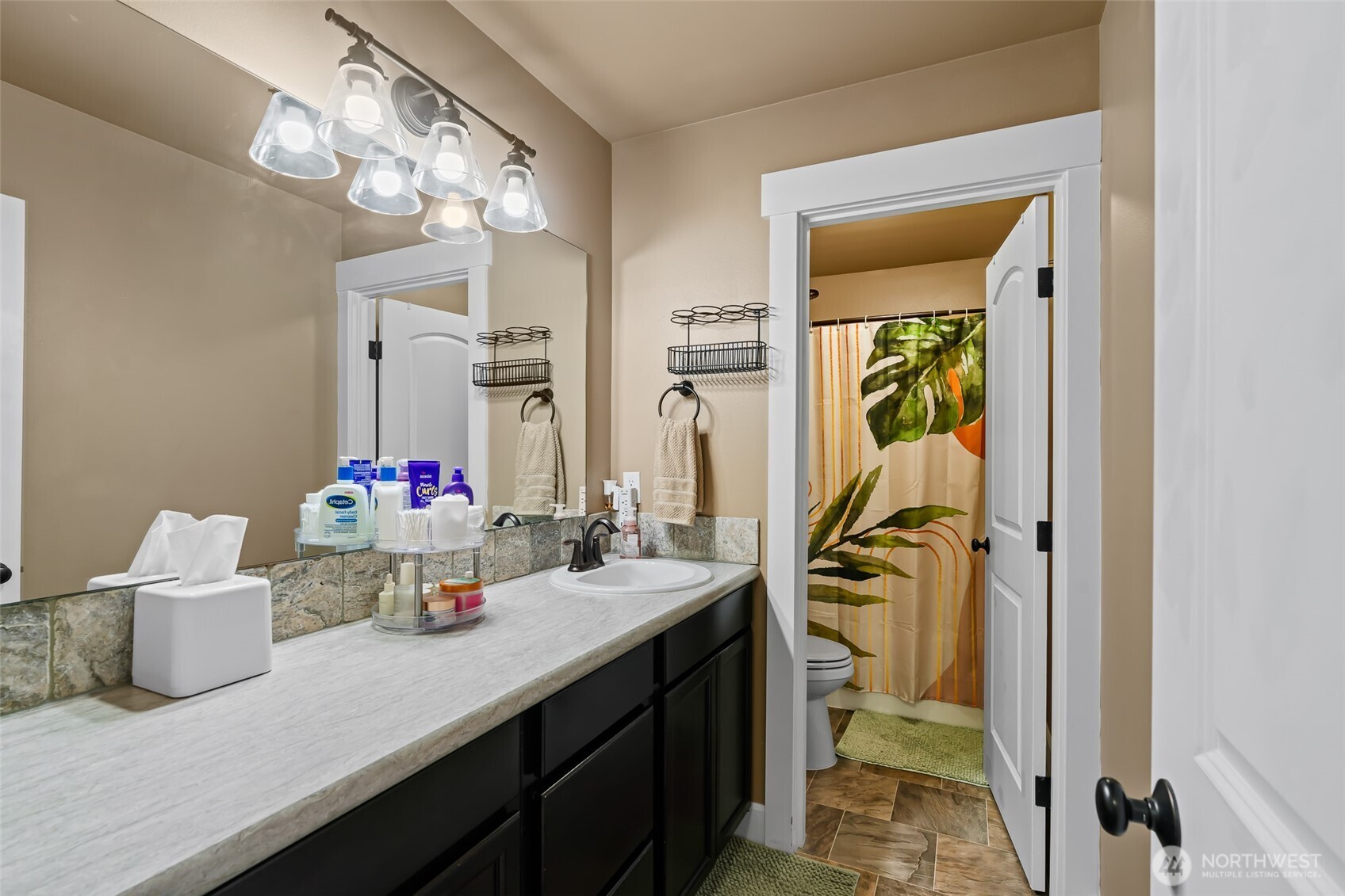 1510 Bitterbrush Drive Property Photo 20