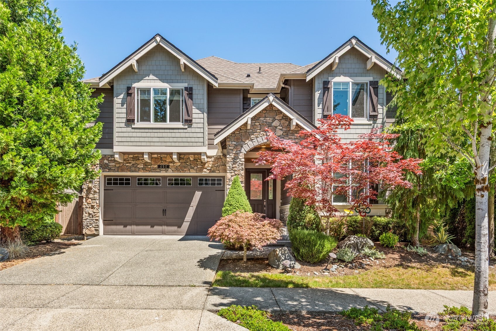 452 233rd Place Property Photo 1