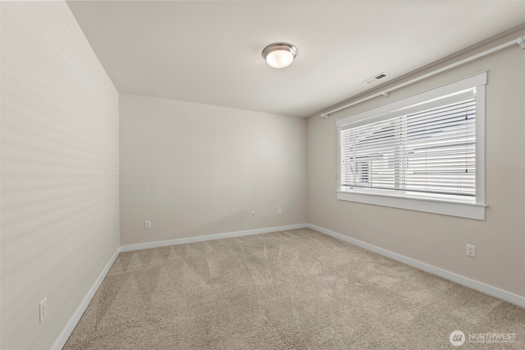 452 233rd Place Property Photo 24