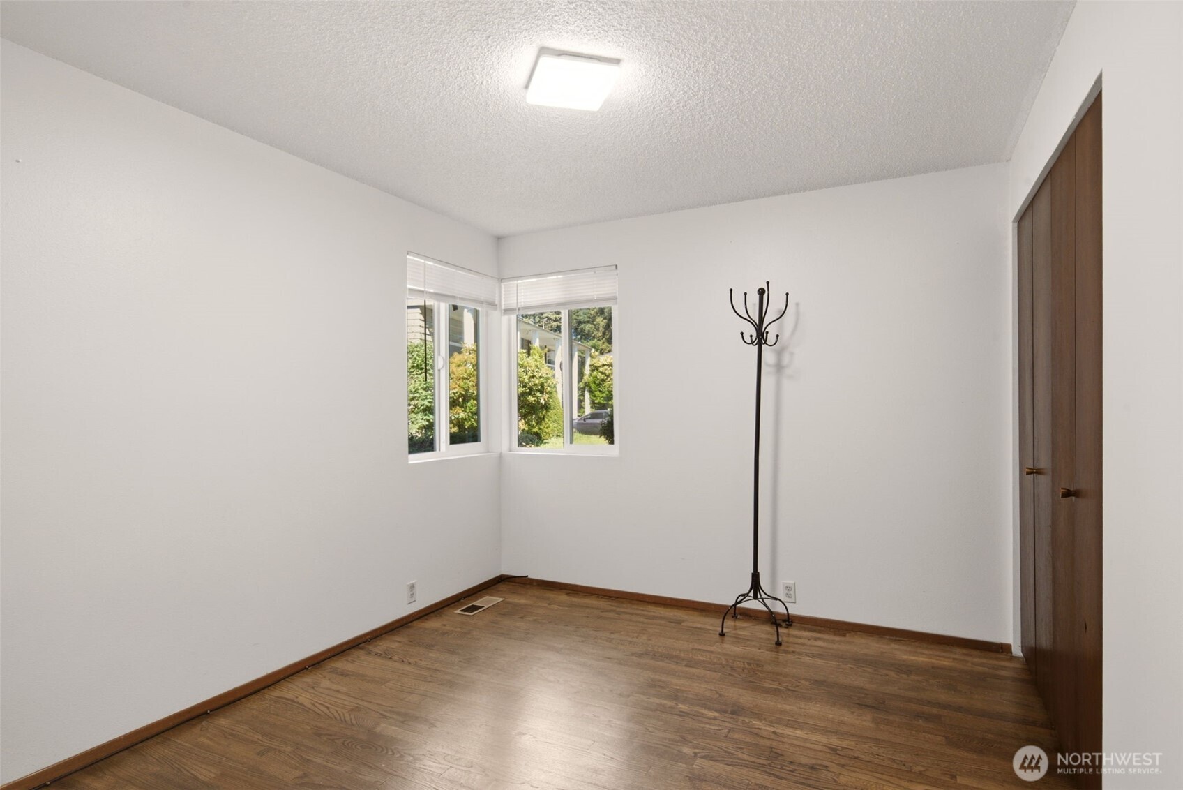 26607 Manchester Court Property Photo 18