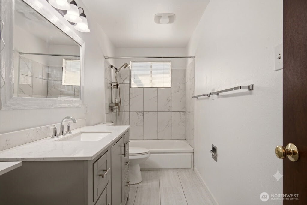 26607 Manchester Court Property Photo 19