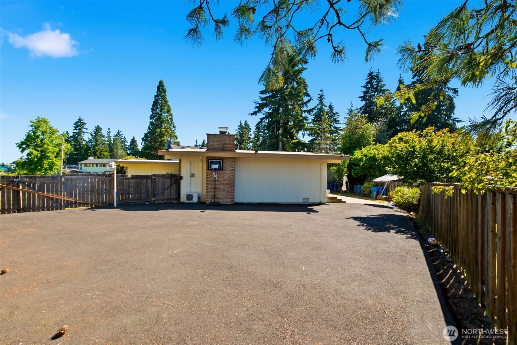26607 Manchester Court Property Photo 26