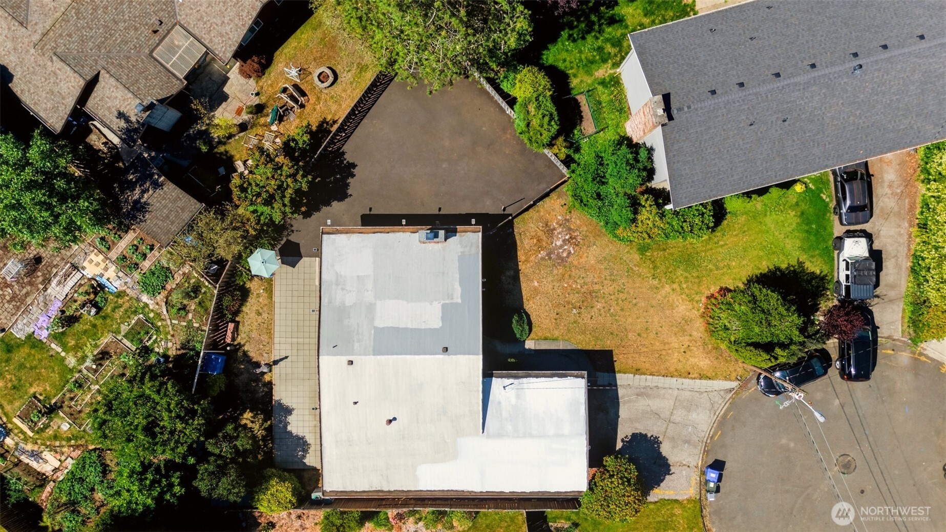 26607 Manchester Court Property Photo 30