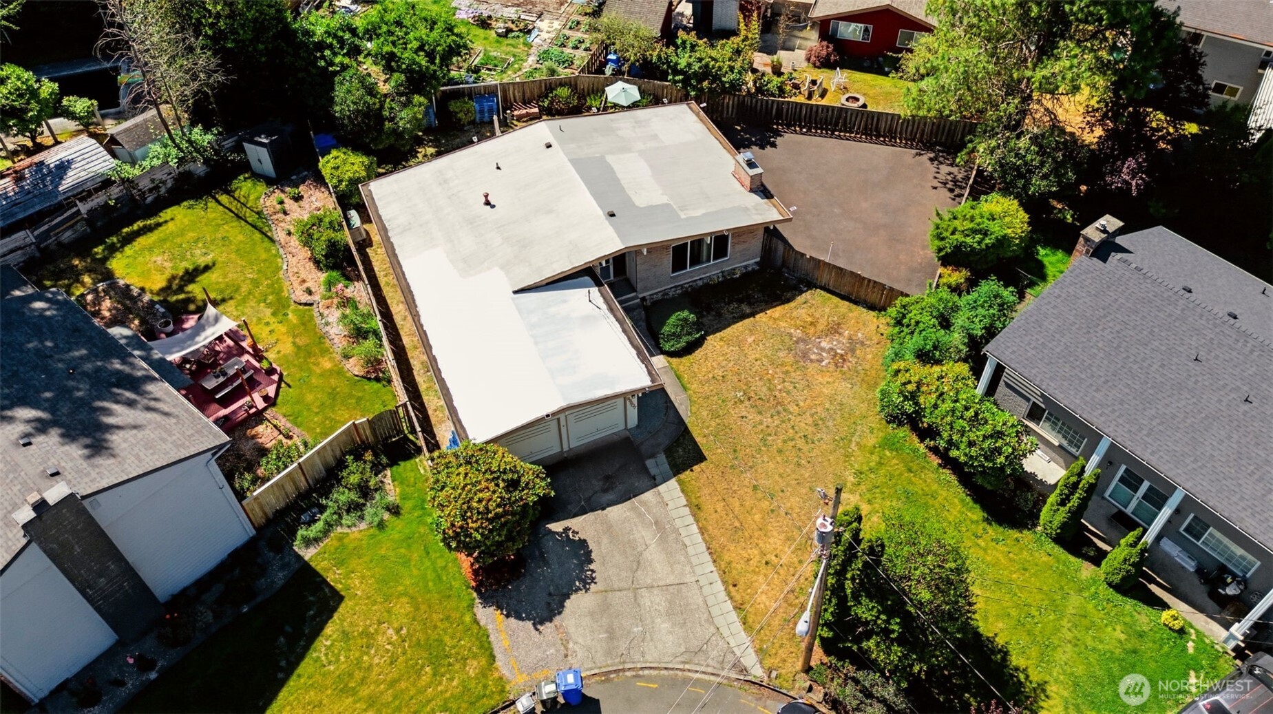 26607 Manchester Court Property Photo 32