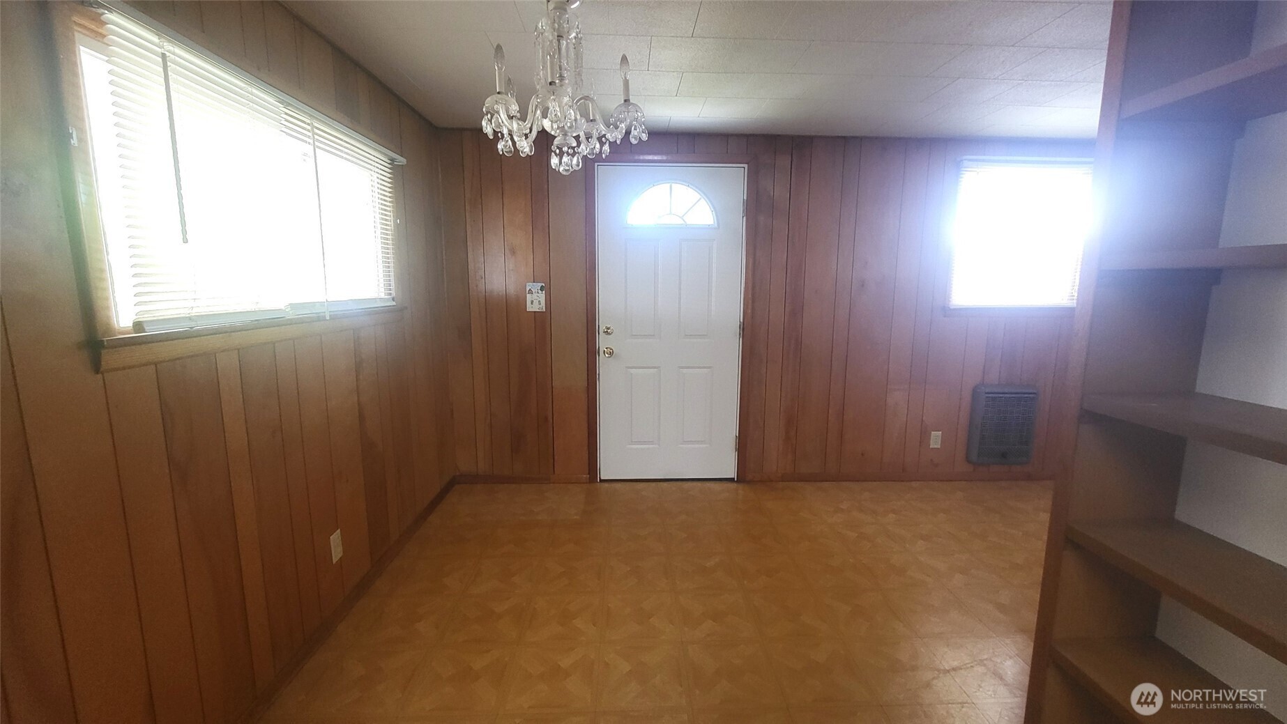 268 Park Pl Property Photo 16