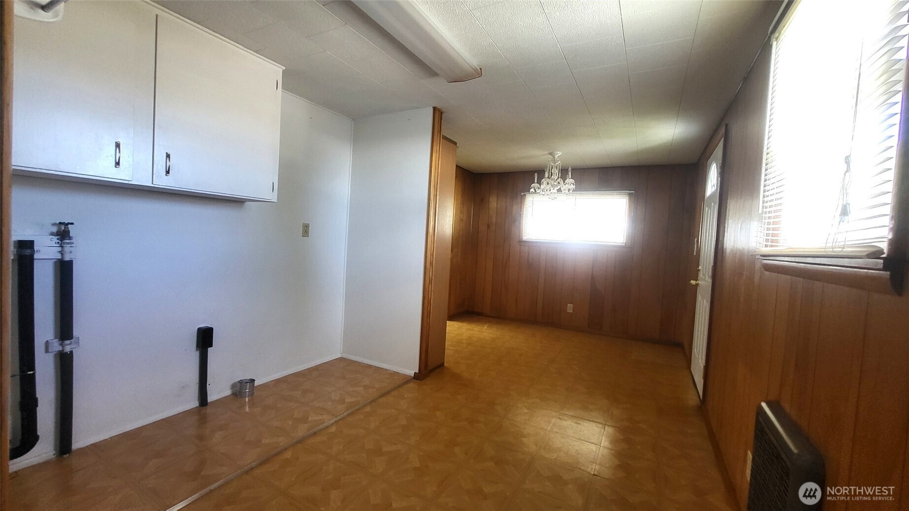 268 Park Pl Property Photo 19