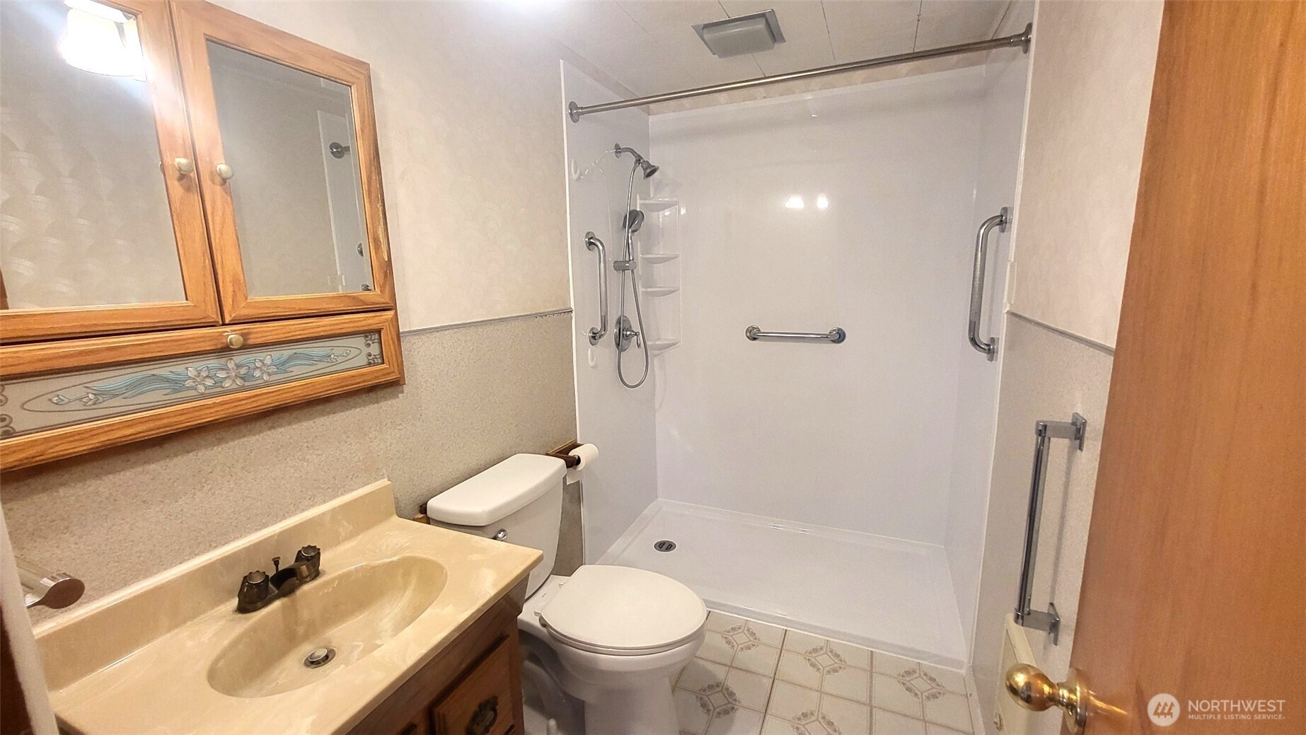 268 Park Pl Property Photo 27