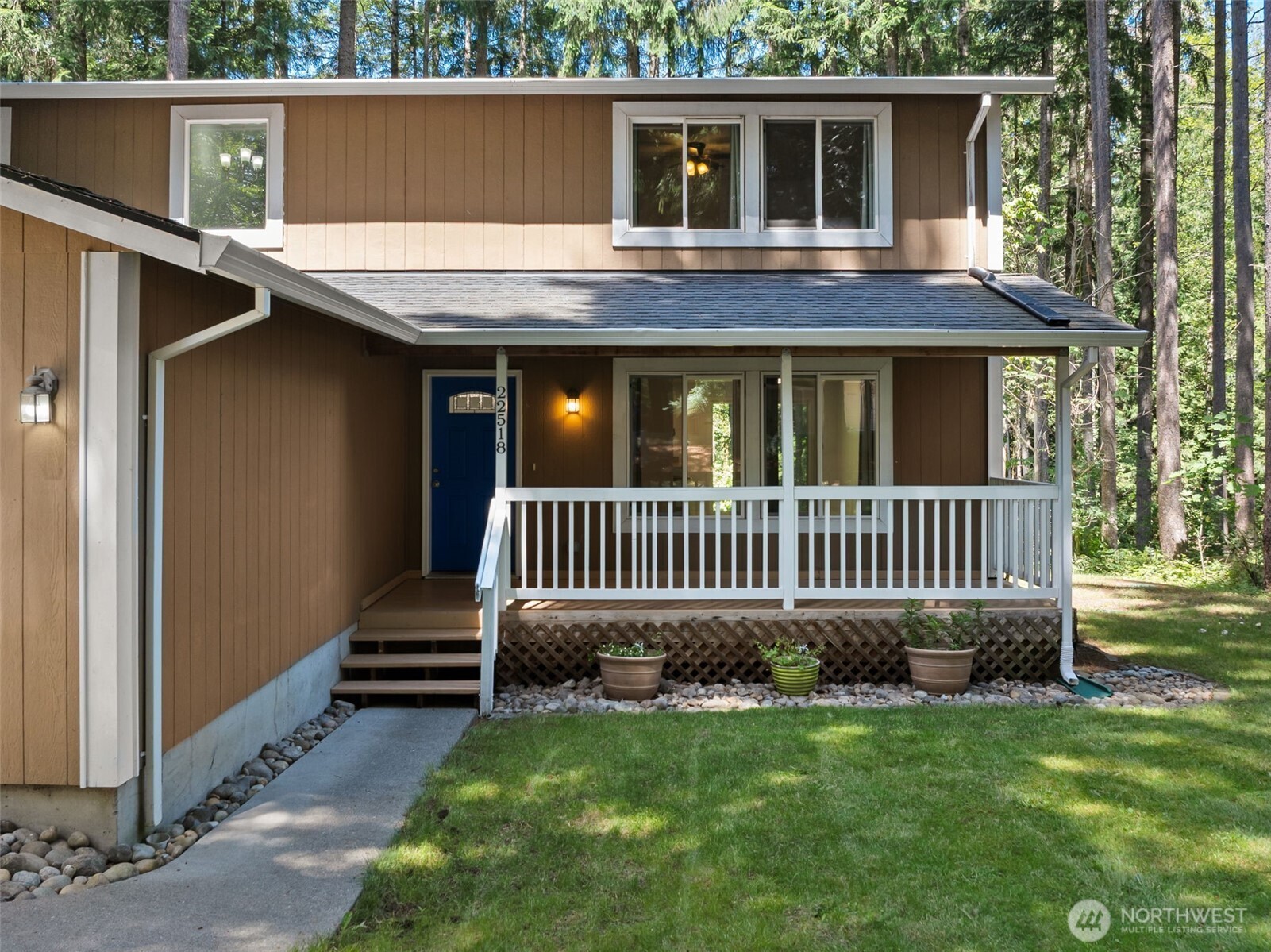 22518 Bluewater Drive Property Photo 3