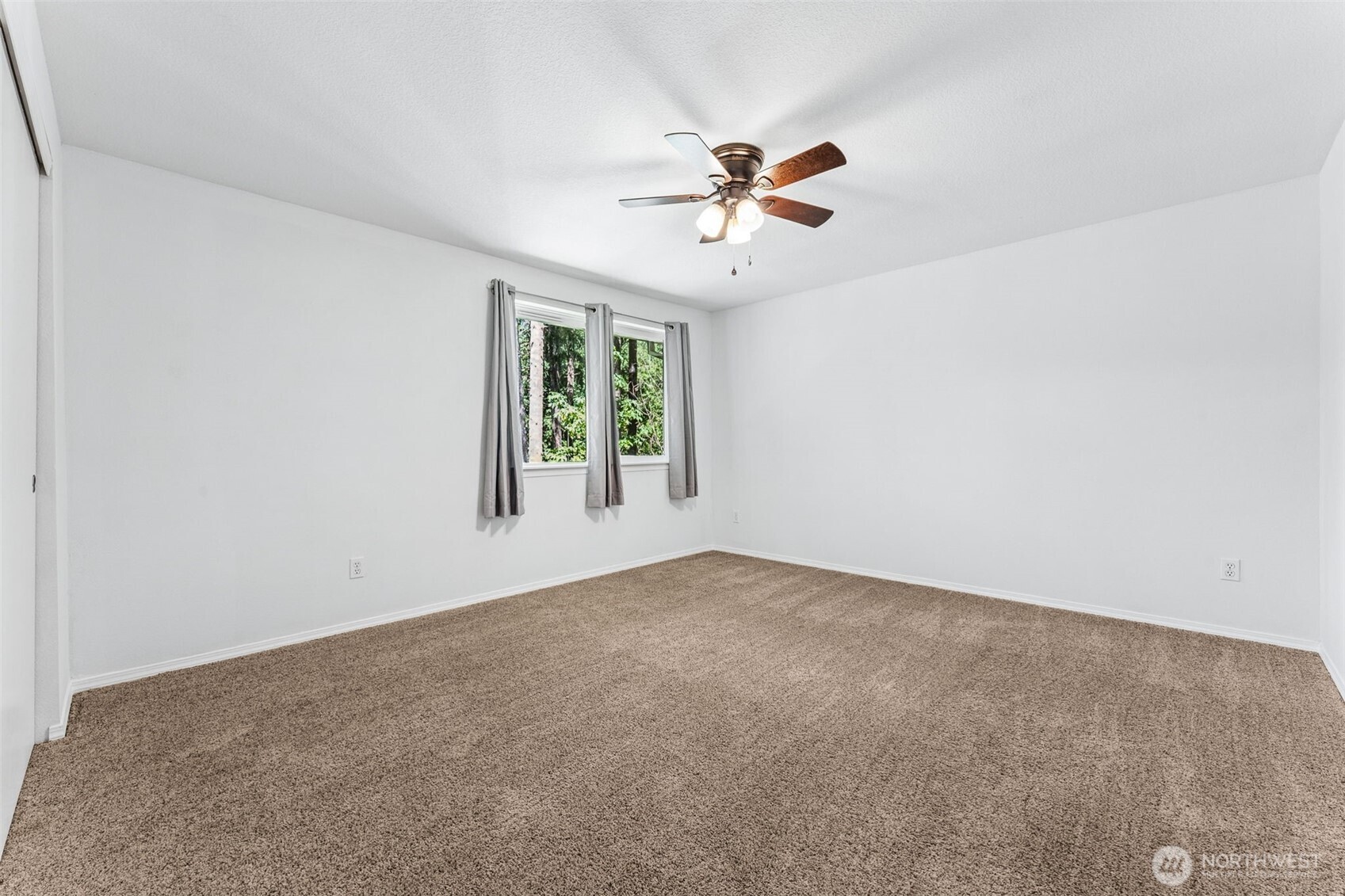 22518 Bluewater Drive Property Photo 23