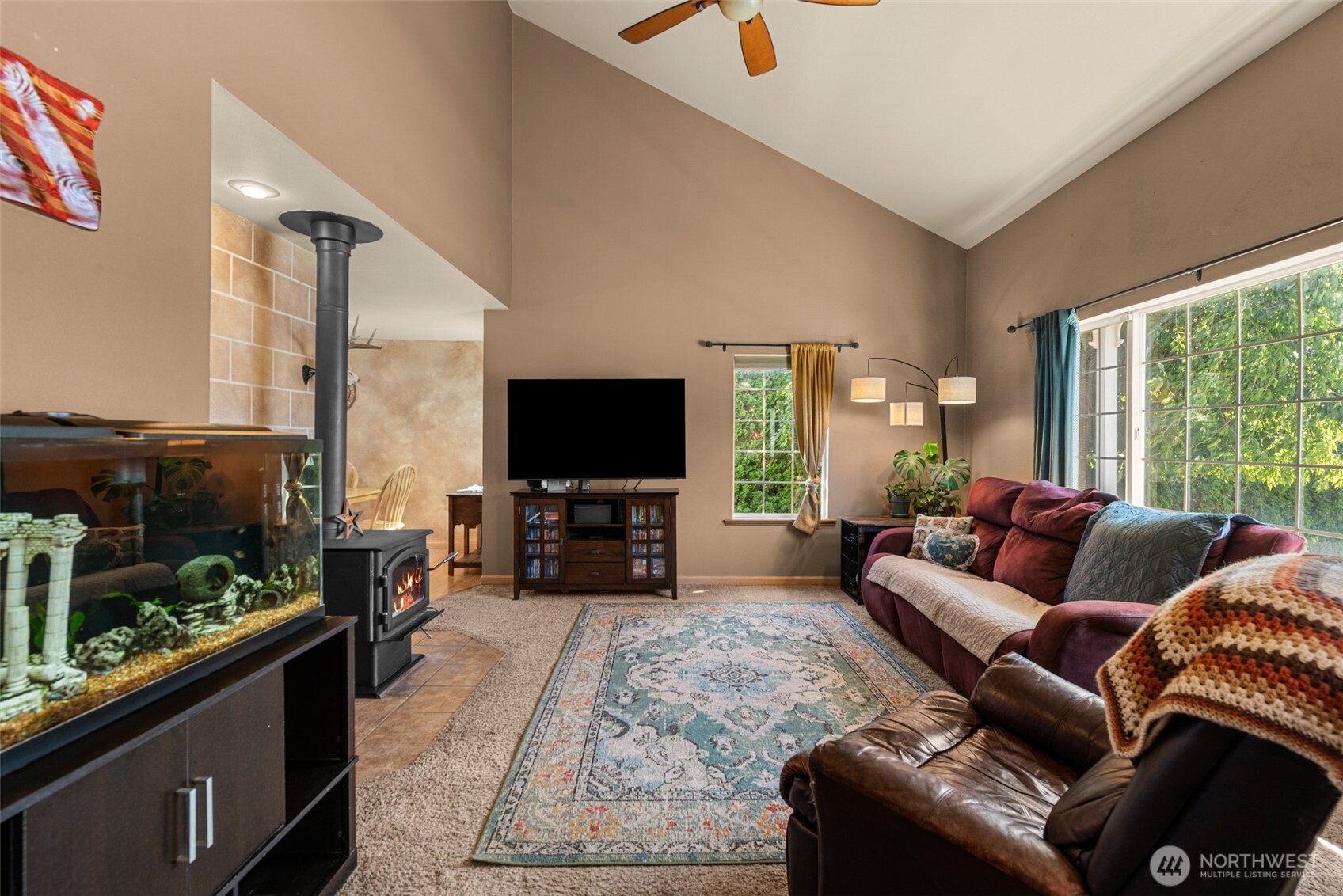 121 Manhattan Square Property Photo 16