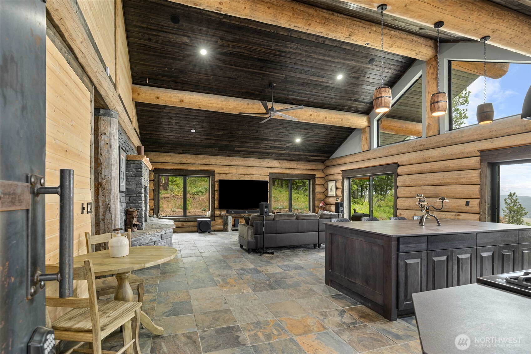 1336 Black Hawk Property Photo 9