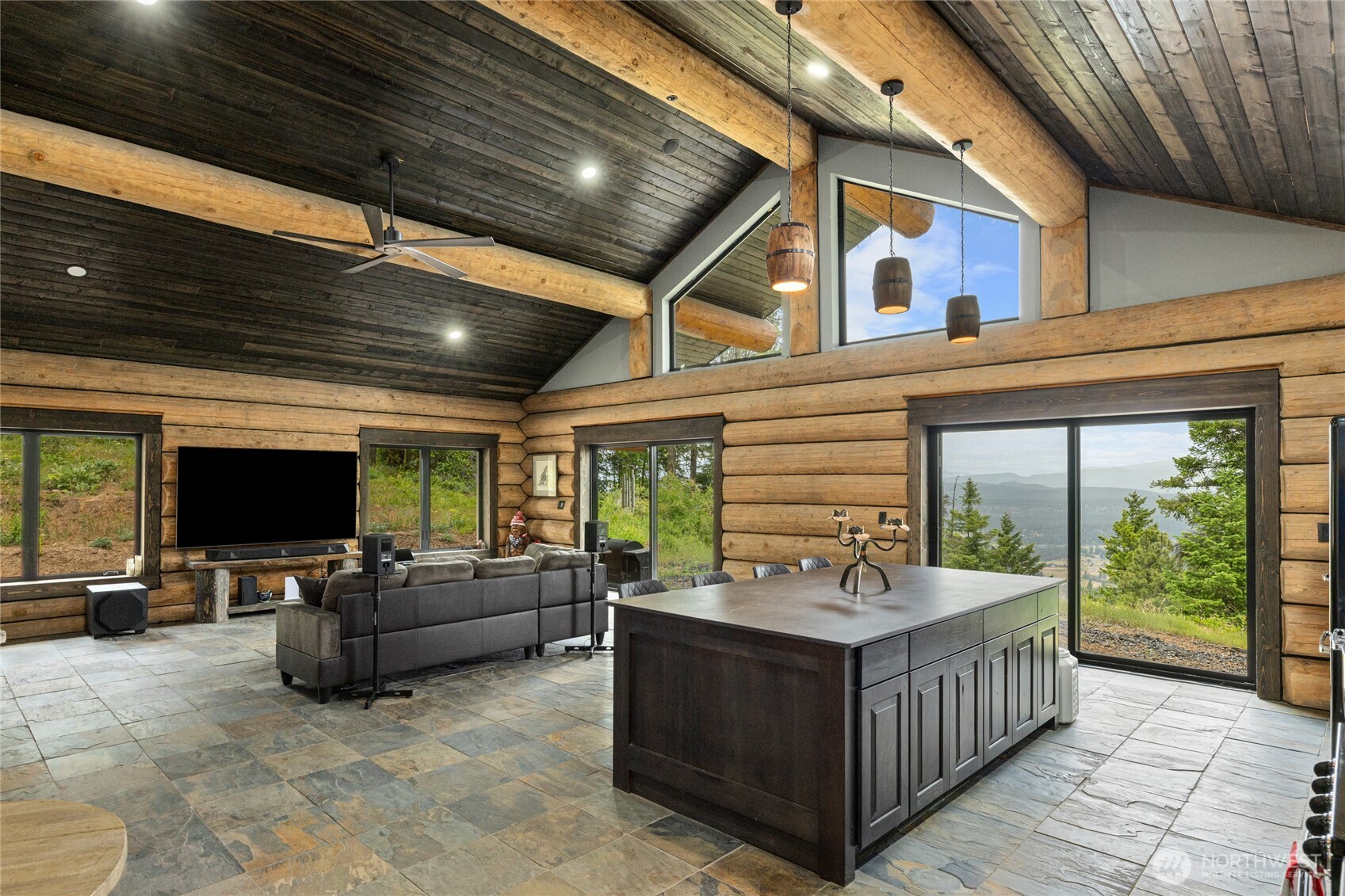 1336 Black Hawk Property Photo 10