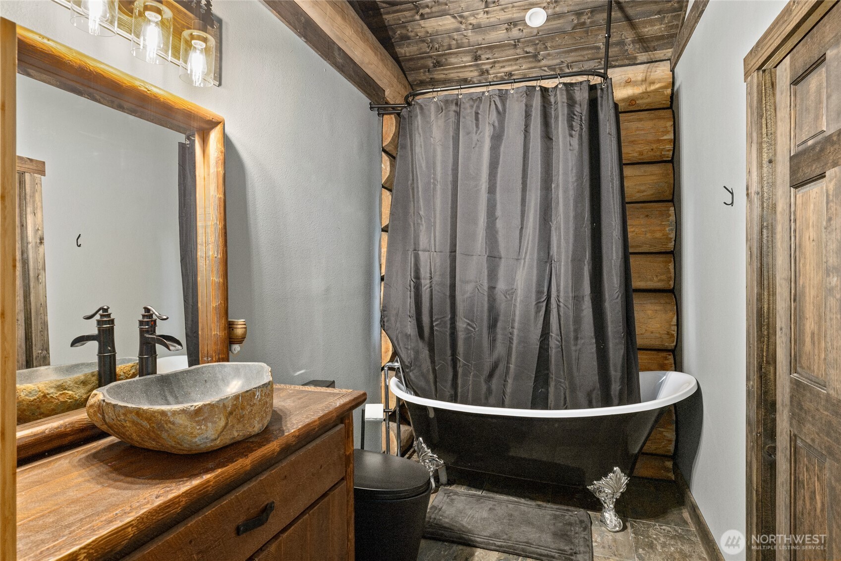 1336 Black Hawk Property Photo 20