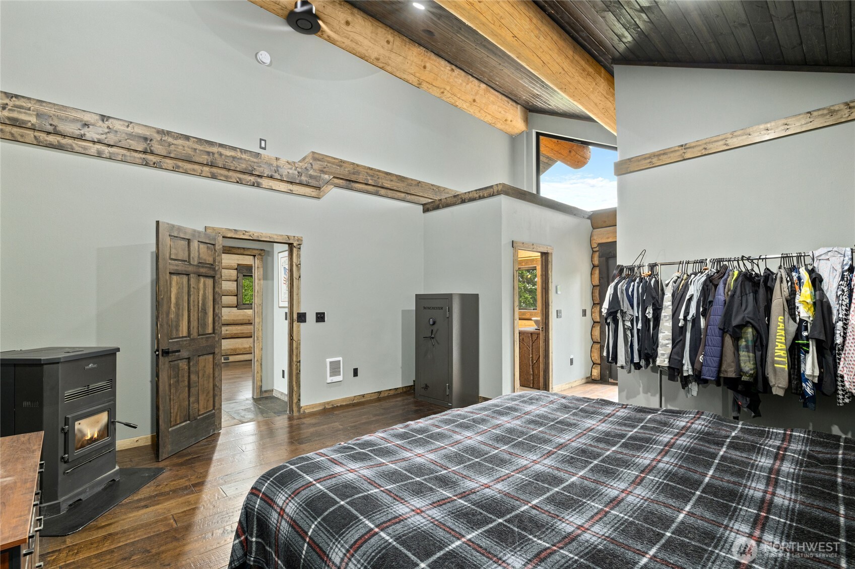 1336 Black Hawk Property Photo 25