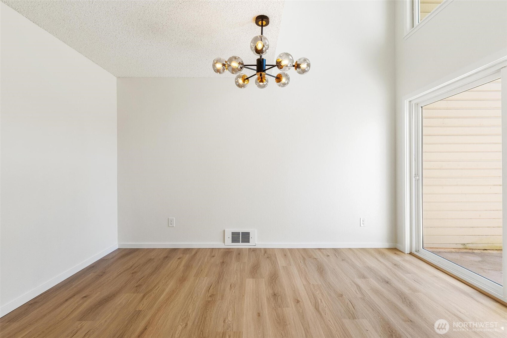 4415 145th Avenue H6 Property Photo 12