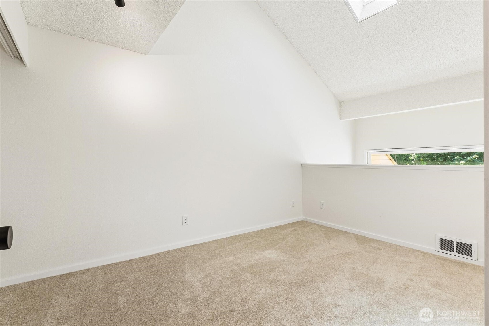 4415 145th Avenue H6 Property Photo 24
