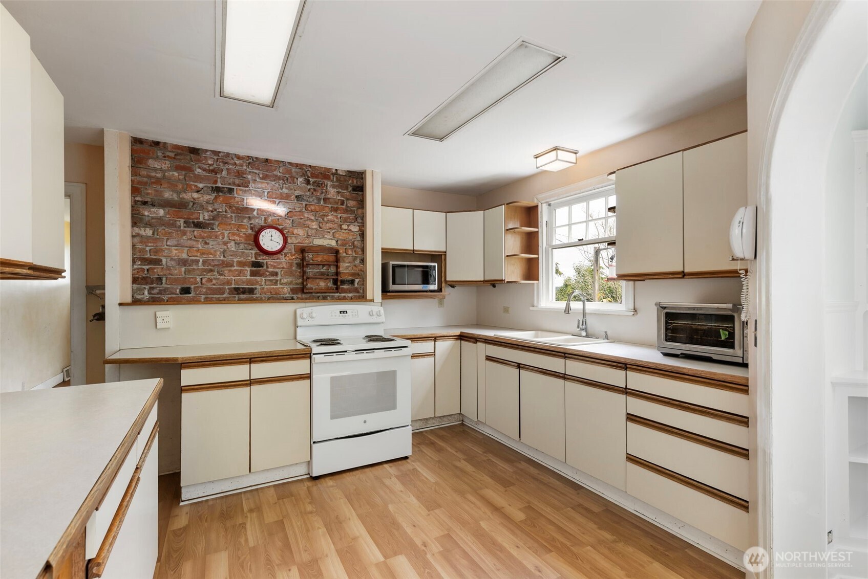 20 Hadlock Avenue Property Photo 8