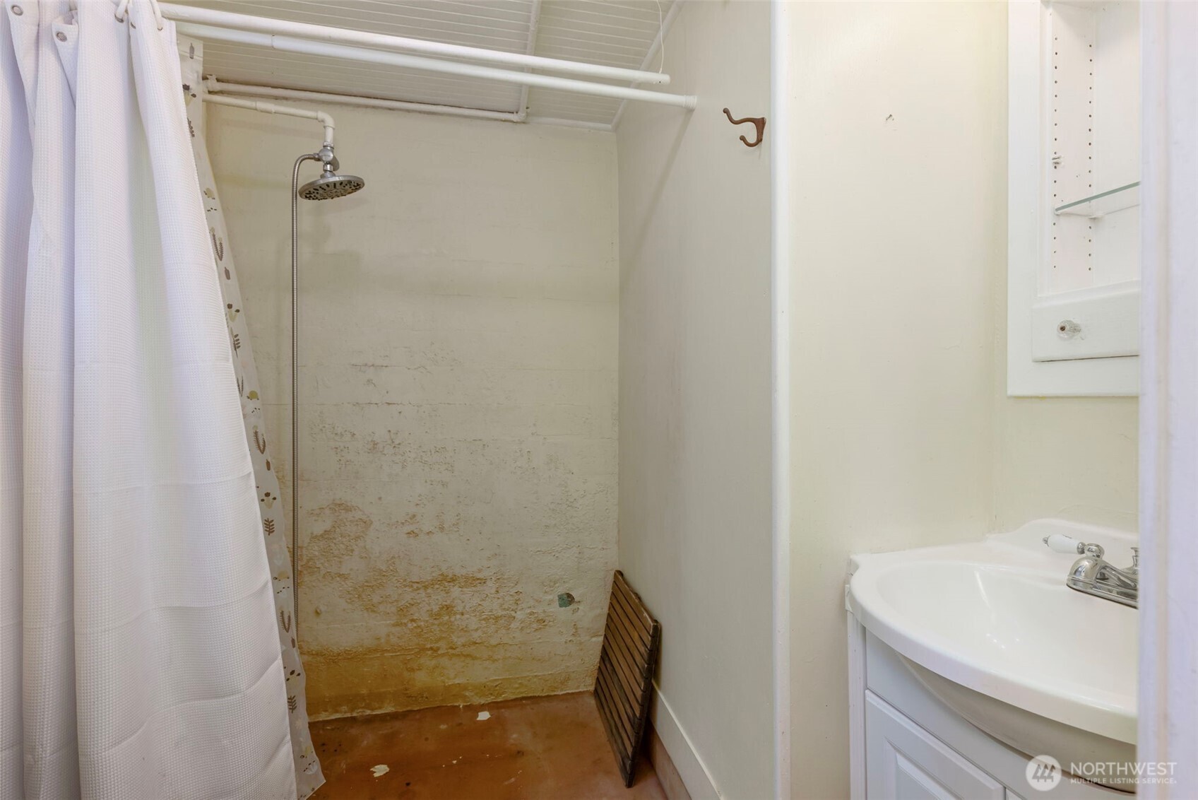 20 Hadlock Avenue Property Photo 35