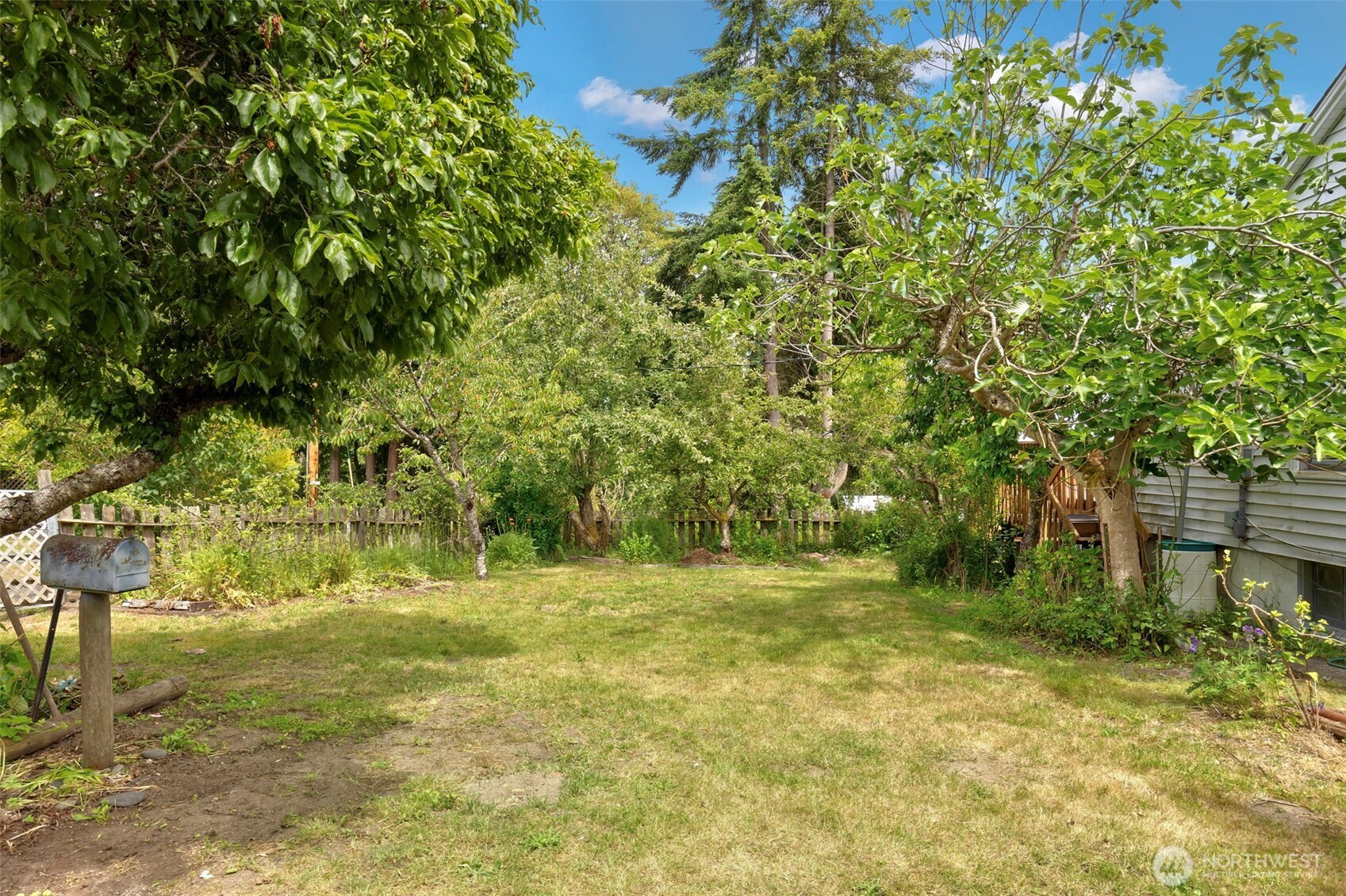 20 Hadlock Avenue Property Photo 38