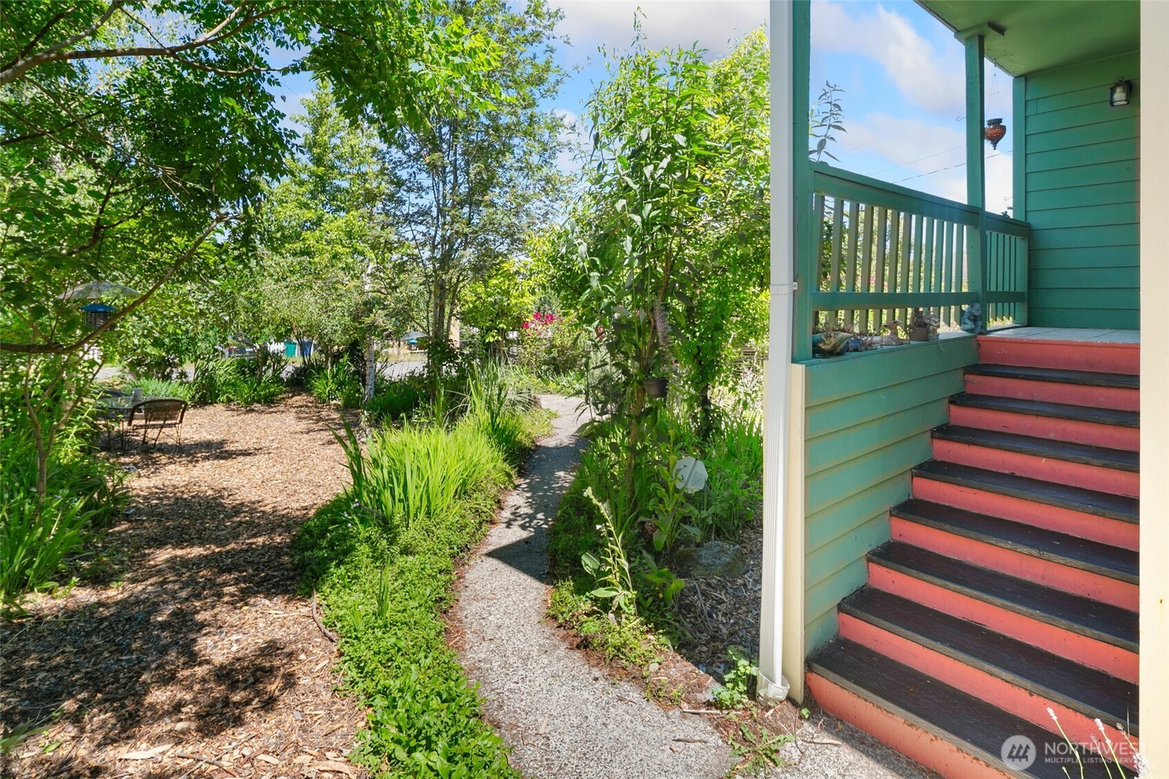 1235 S 101st Street Property Photo 3
