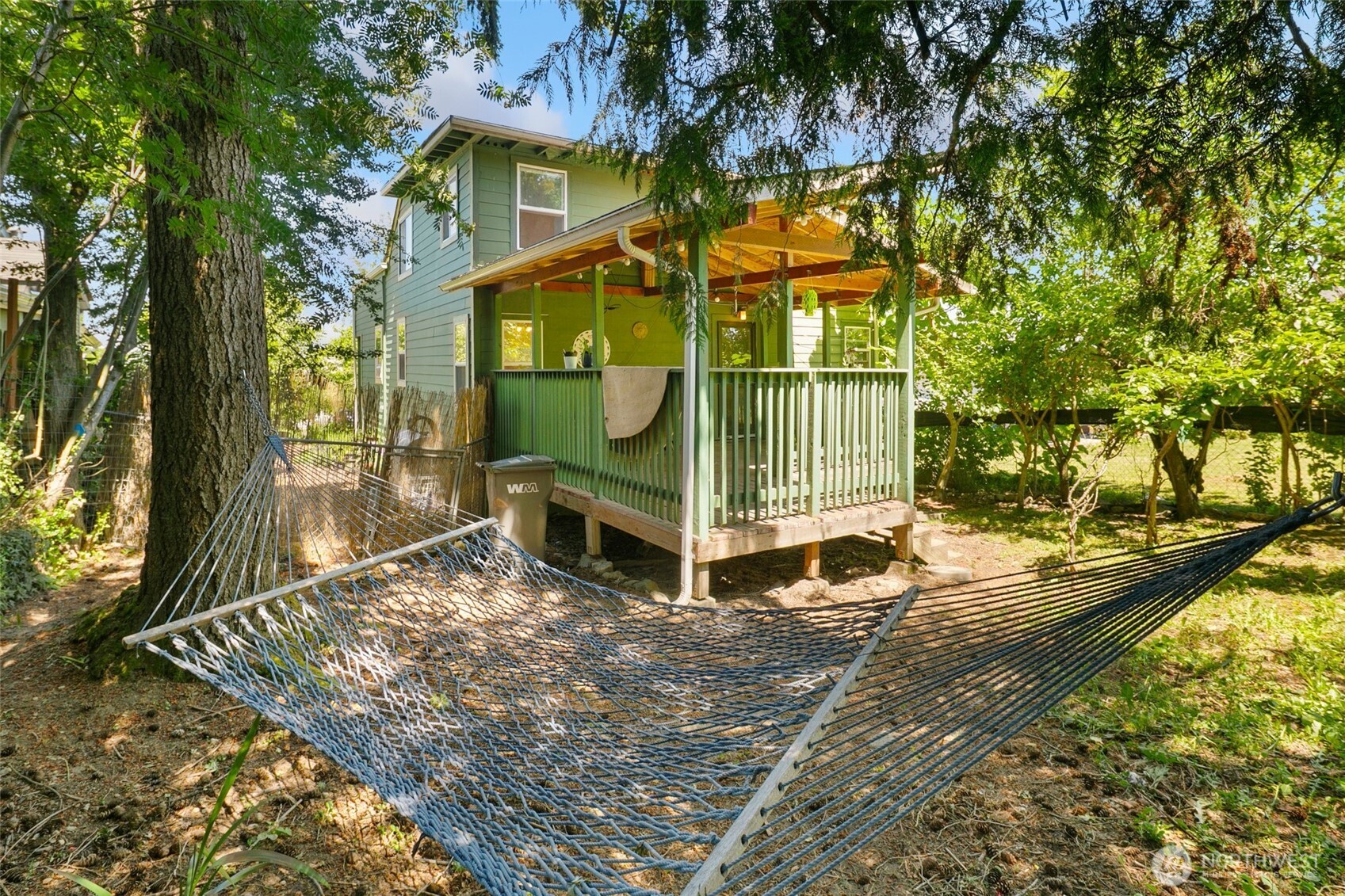 1235 S 101st Street Property Photo 28