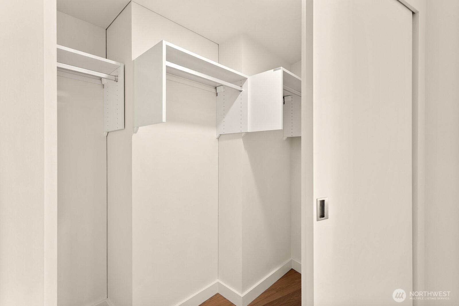 121 Stewart Street 1502 Property Photo 12