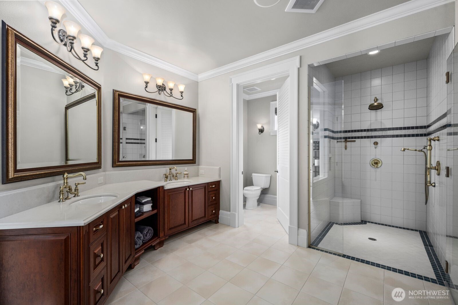 1114 B Avenue Property Photo 26