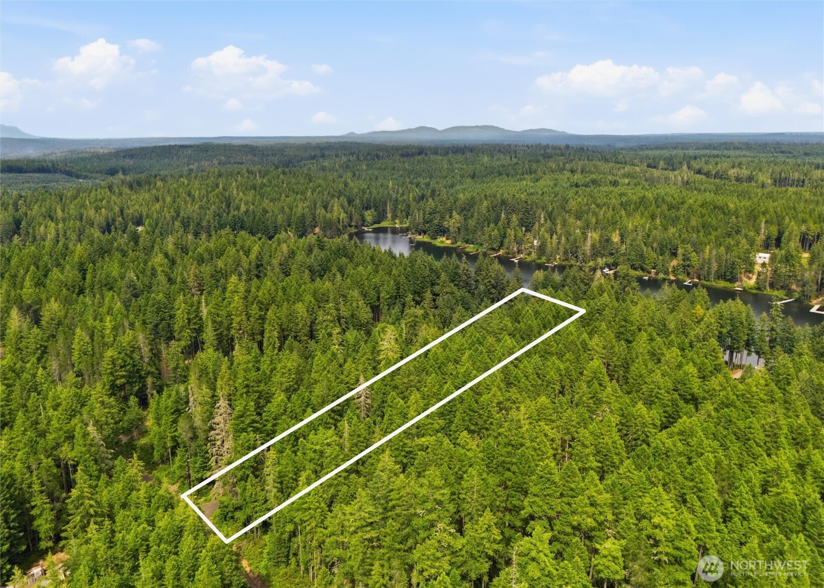2321 Ne Tee Lake Road Property Photo 33