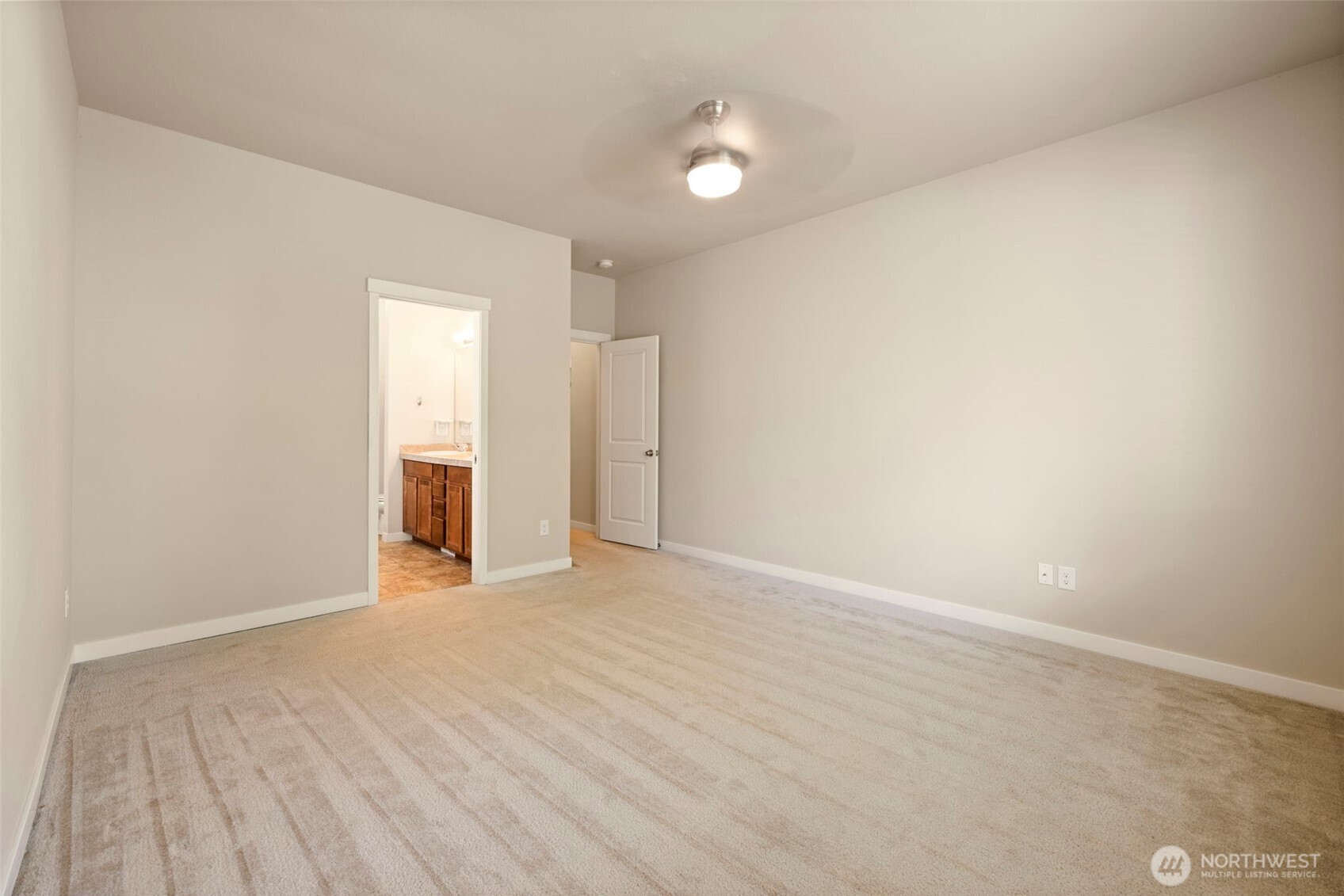 518 Grass Lake Street Ct Property Photo 14