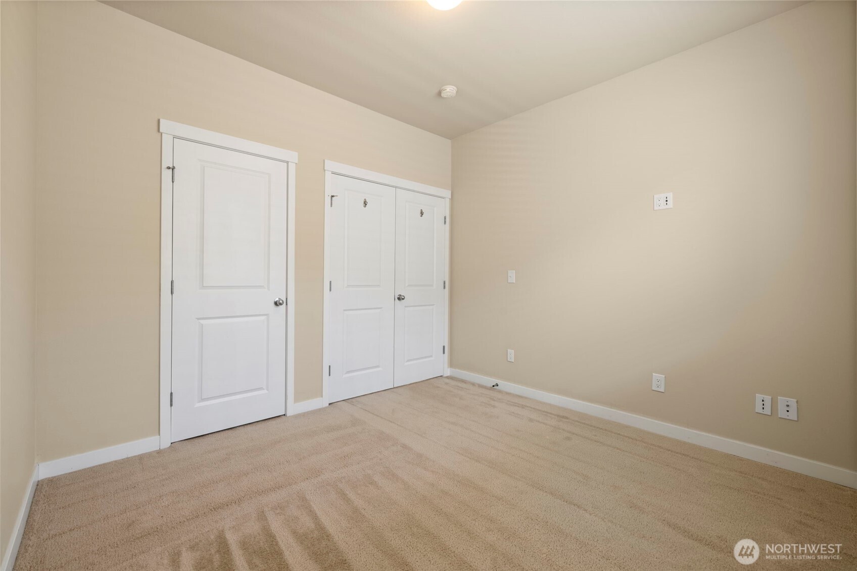 518 Grass Lake Street Ct Property Photo 21