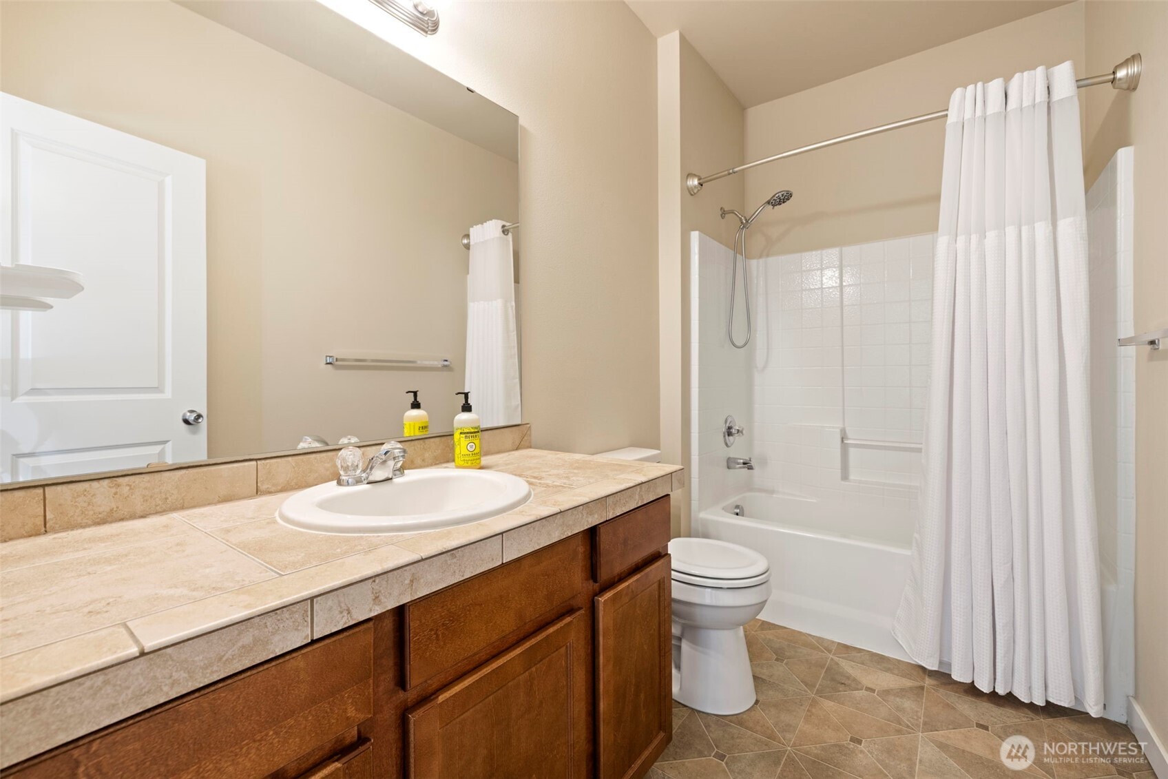 518 Grass Lake Street Ct Property Photo 25