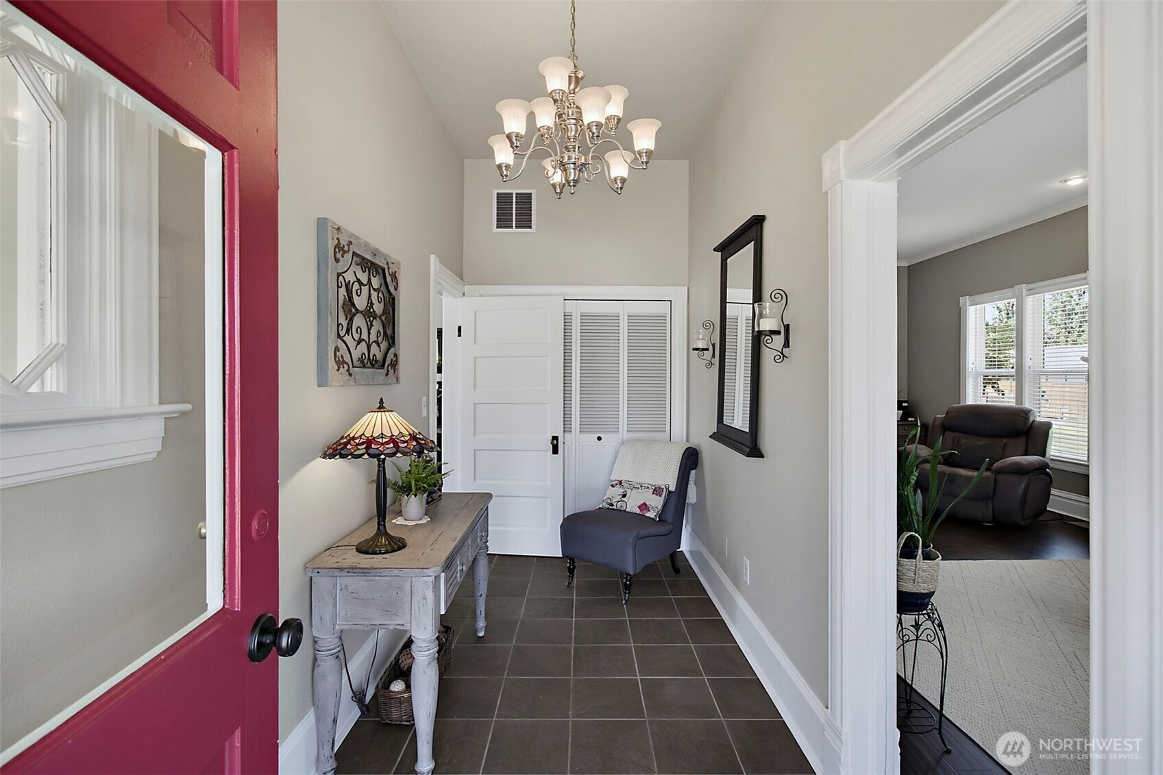 1303 W Main Property Photo 4