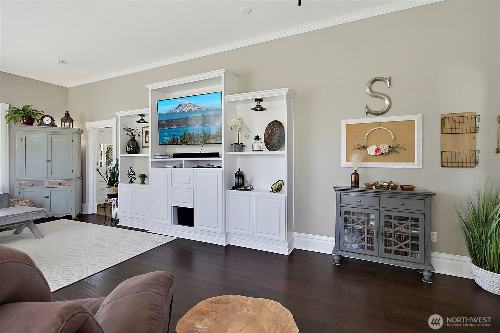1303 W Main Property Photo 7